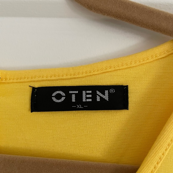 Fun lemon dress- yellow and white, size XL - Picture 2 of 5